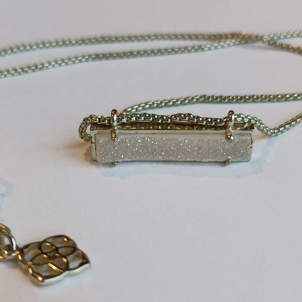 Kendra Scott Leanor Bar Neklace Iridescent Drusy set in Silver